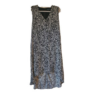 Sugar & Spliced Dress Women’s Size Large Sleeveless Lined shorter in front